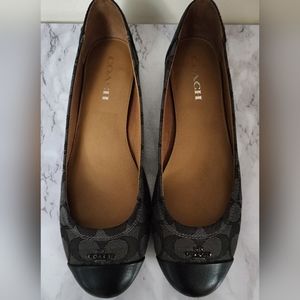 COACH Signature Chelsea Black/Gray Ballet Flats Size 9